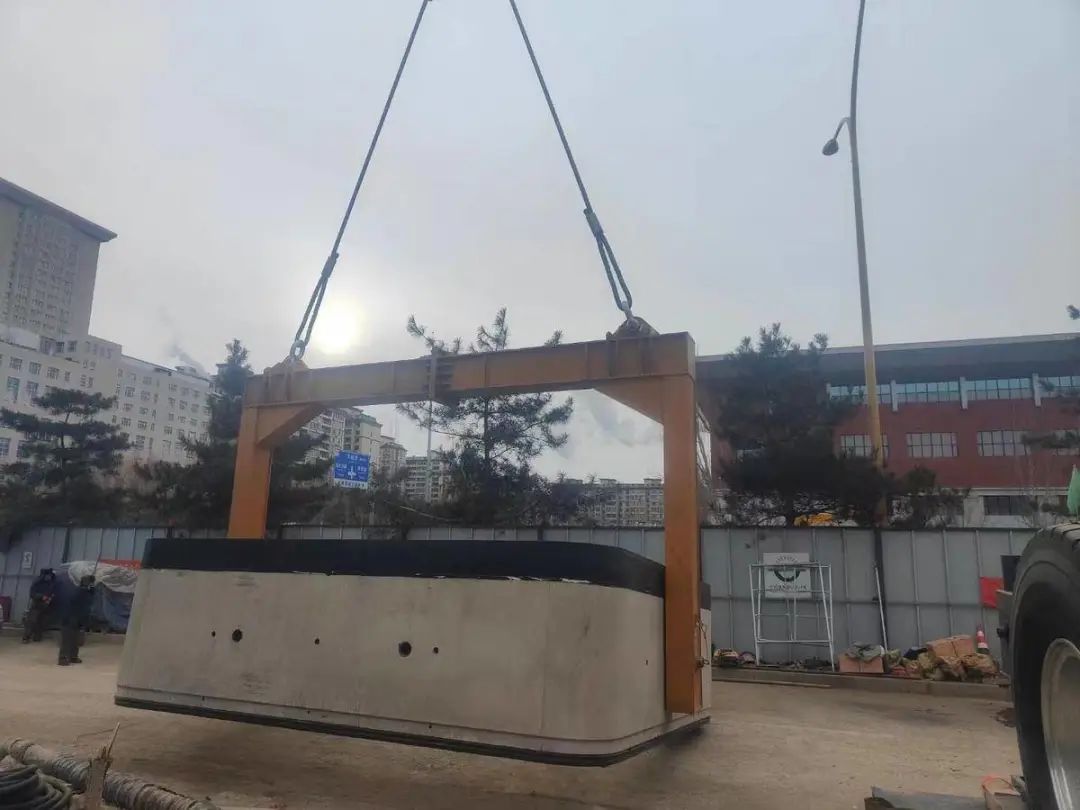 贝斯特全球最奢华集团地下人行通道机械施工迈出坚实程序
